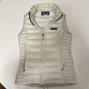 Women’s Patagonia puffer vest